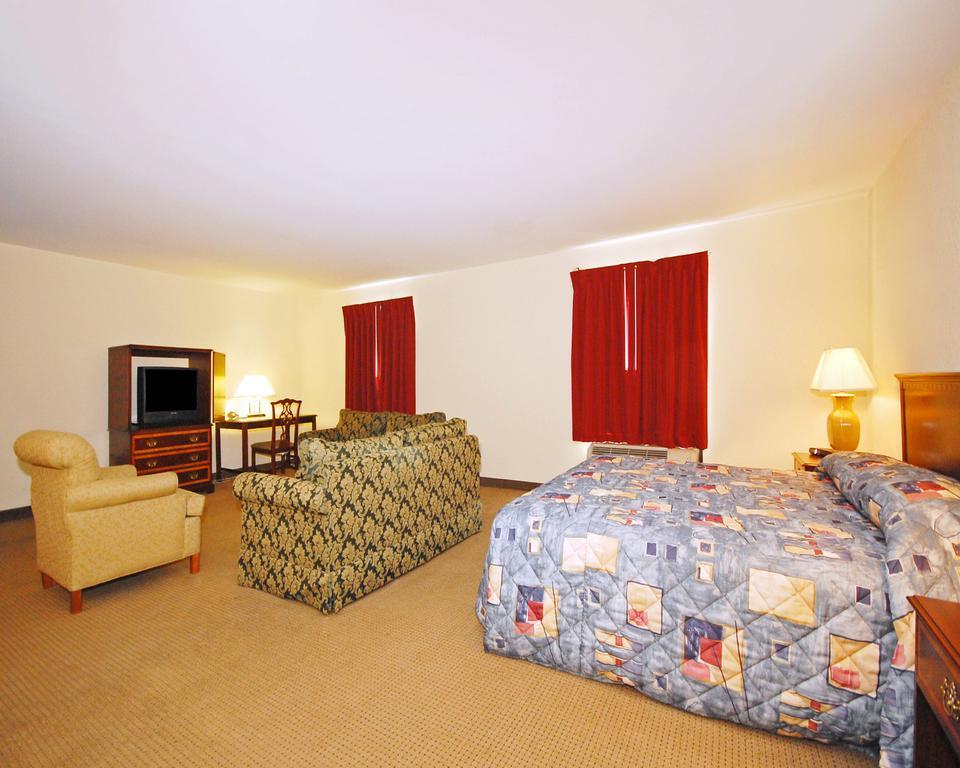 Econo Lodge Amelia Court House Экстерьер фото