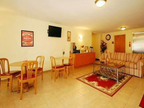 Econo Lodge Amelia Court House Экстерьер фото